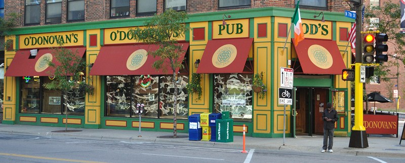 191 Minneapolis Donovans Pub.jpg